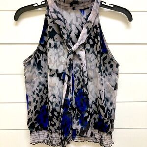 Sleeveless halter blouse EUC